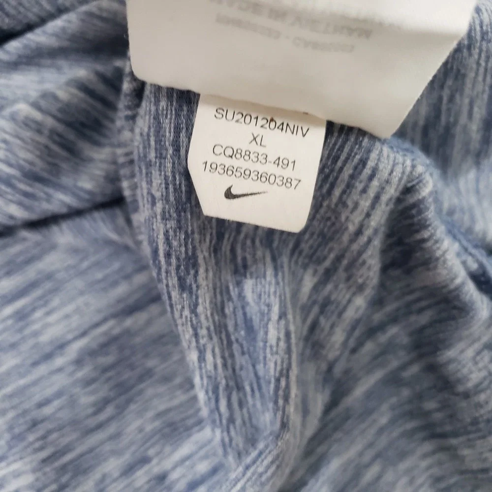 Nike Sweatshirt Womens XL Blue Pullover Yoga Hoodie Dri-Fit Crop Gym Sport